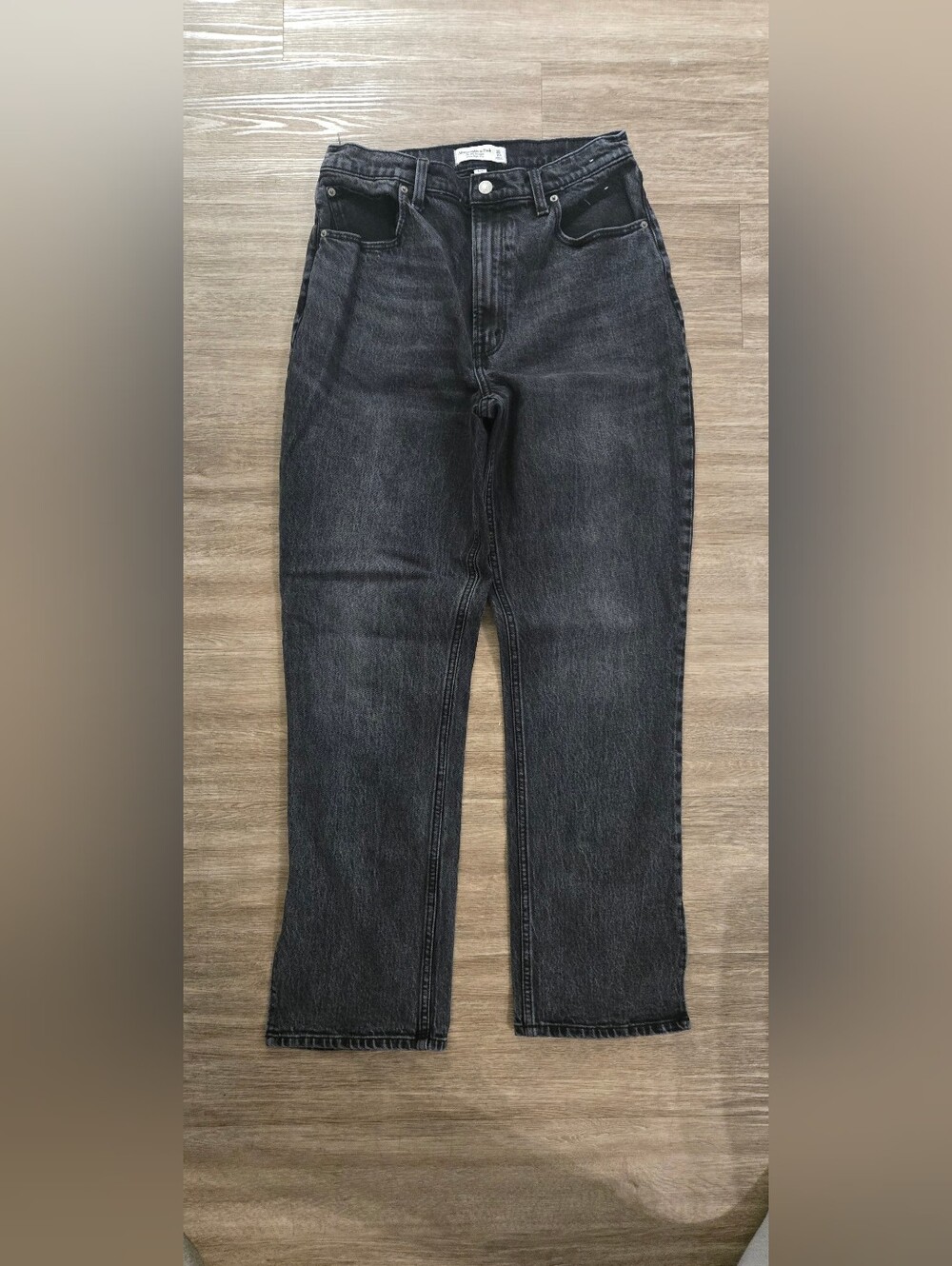 Abercrombie Curve Love 90s Straight Ultra High Rise Jeans 30/10R